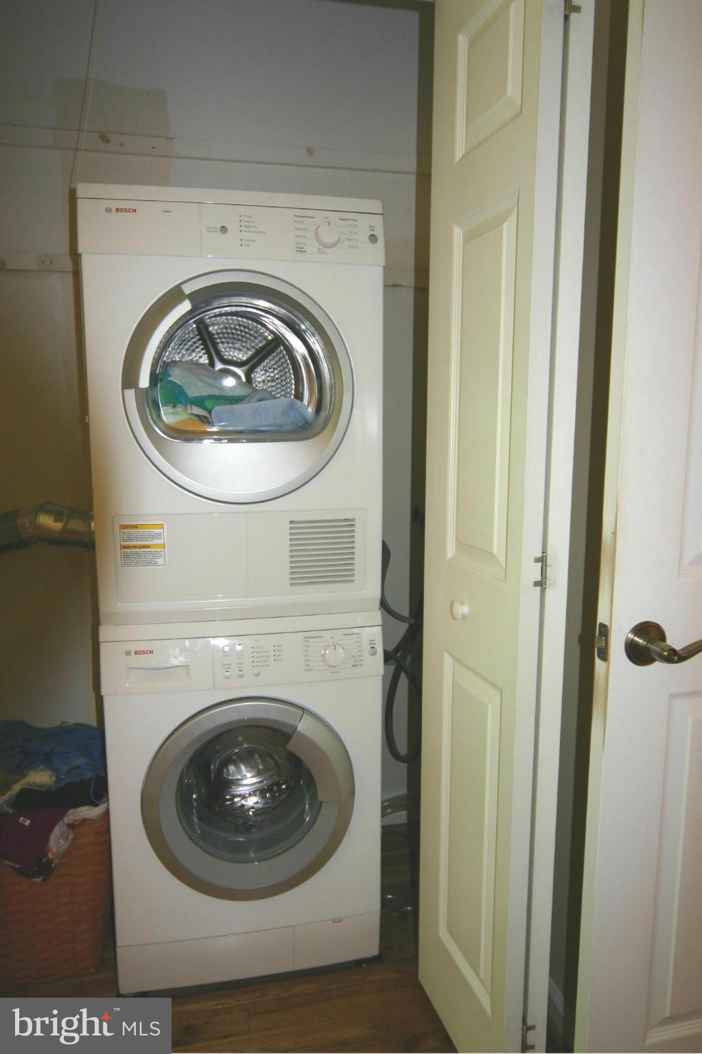 5935 Minutemen Road, Unit 253 Springfield, VA 22152 - Photo 16 of 24 Interior (General)