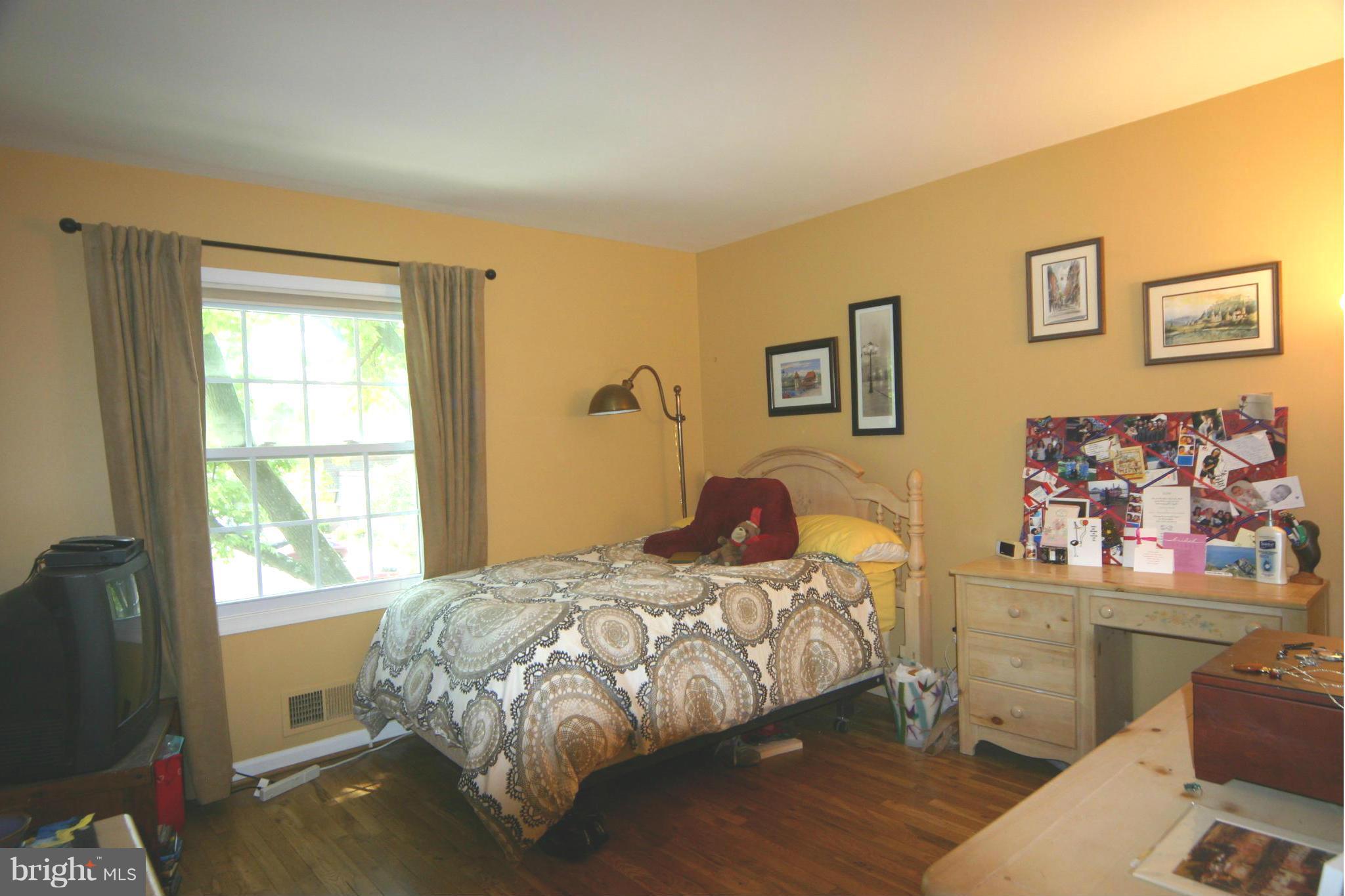 5935 Minutemen Road, Unit 253 Springfield, VA 22152 - Photo 17 of 24 Bedroom