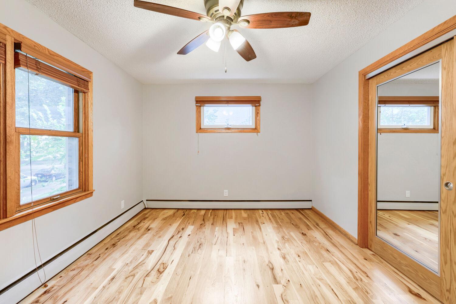 415 Ridgewood Avenue, Unit 101 Minneapolis, MN 55403 - Photo 19 of 28 Gallery Image 19