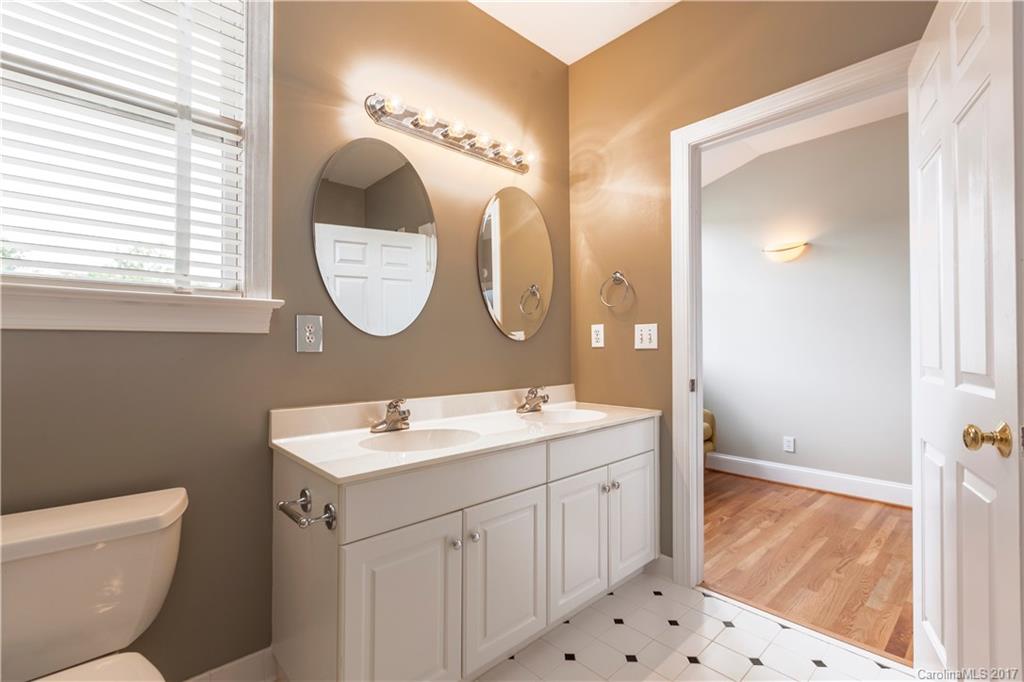 2140 Club Road Charlotte, NC 28205 - Photo 22 of 24 Gallery Image 22