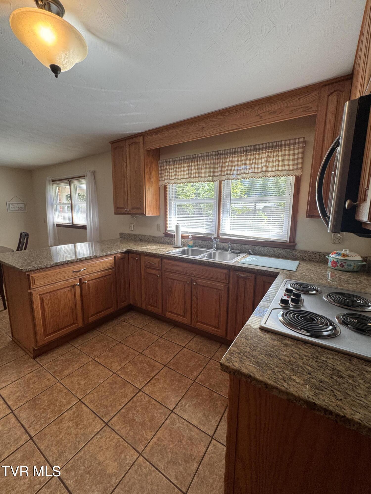 248 Burbank Road Roan Mountain, TN 37687 - Photo 26 of 65 IMG_6044