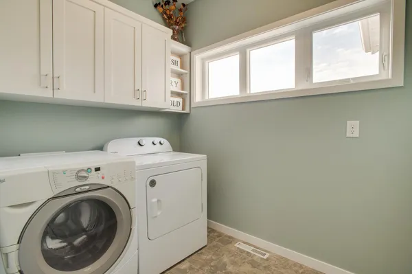 $520,000 | 657 Westminster Drive, Moorhead, MN 56560
