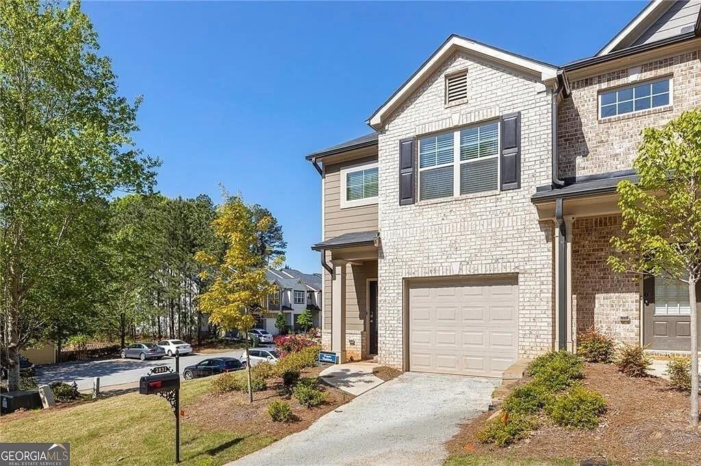 2831 Ridgeview Drive Atlanta, GA 30331 - Photo 1 of 18