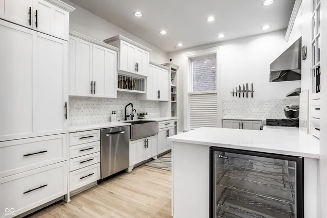 $1,099,000 | 214 East St Joseph Street, Indianapolis, IN 46202