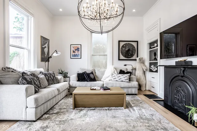 $1,099,000 | 214 East St Joseph Street, Indianapolis, IN 46202