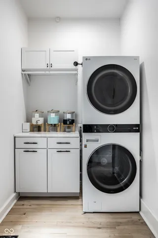 $1,099,000 | 214 East St Joseph Street, Indianapolis, IN 46202