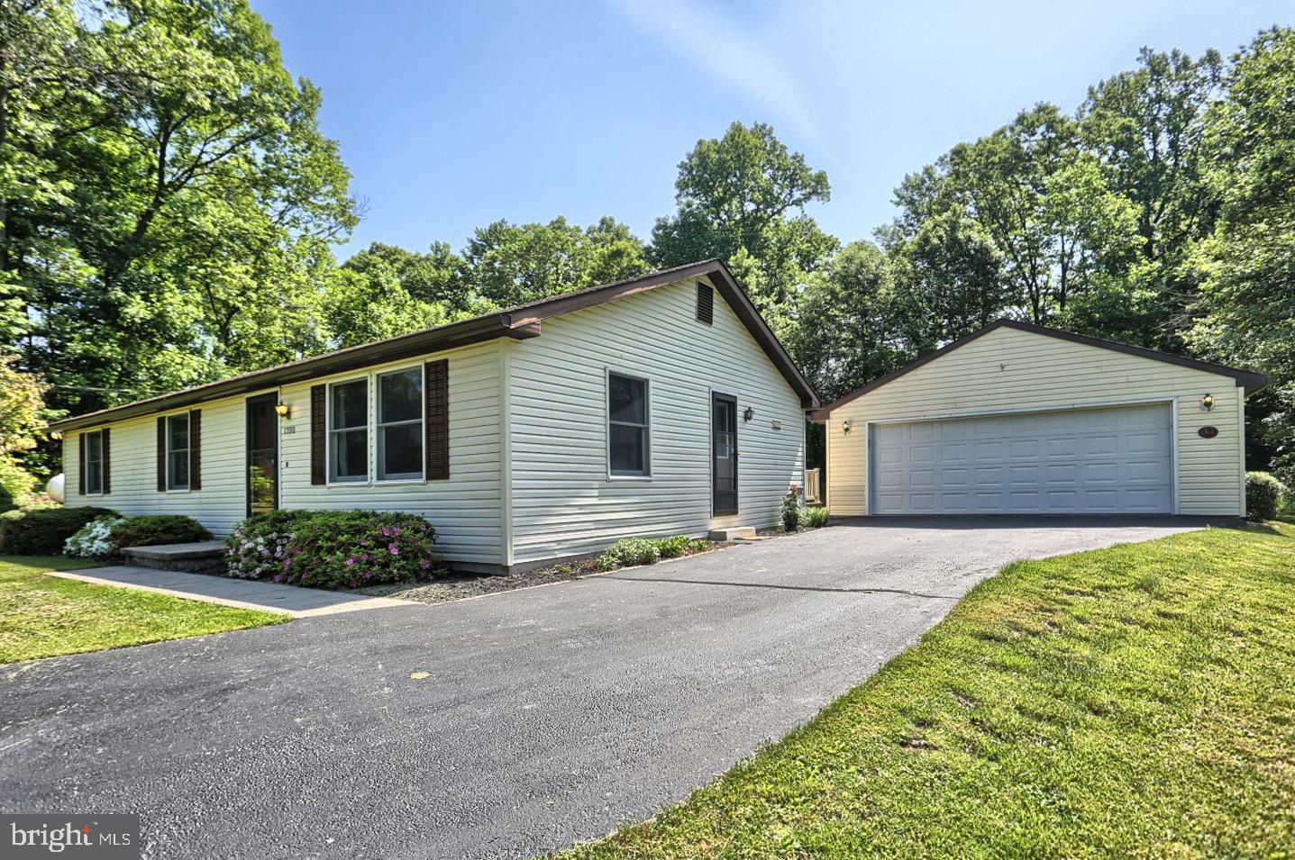 1590 Erney Road Dover, PA 17315 - Photo 2 of 23 Gallery Image 2