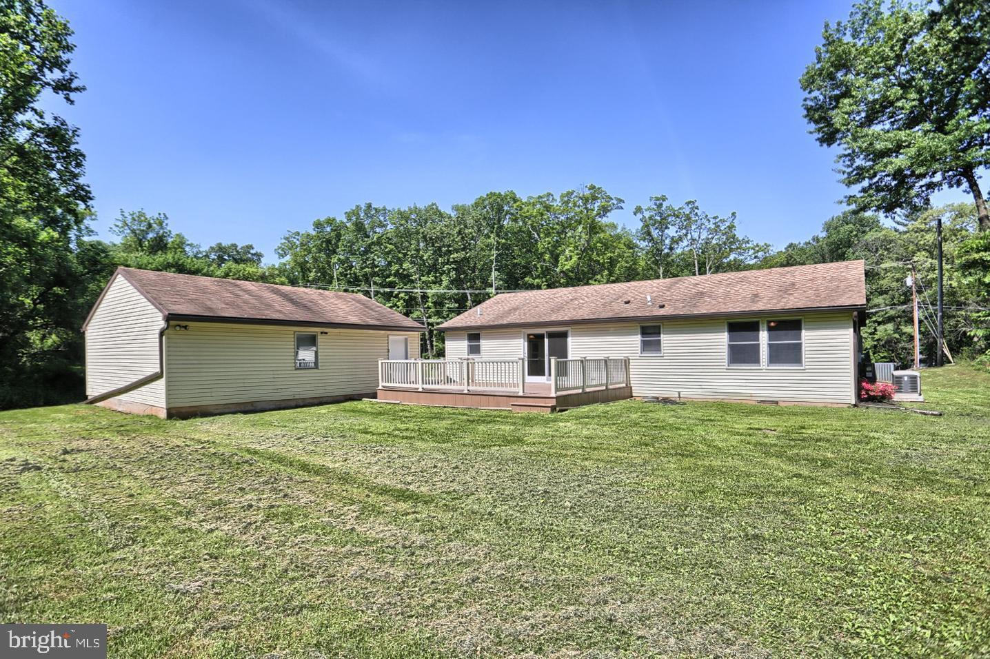 1590 Erney Road Dover, PA 17315 - Photo 11 of 23 Gallery Image 11