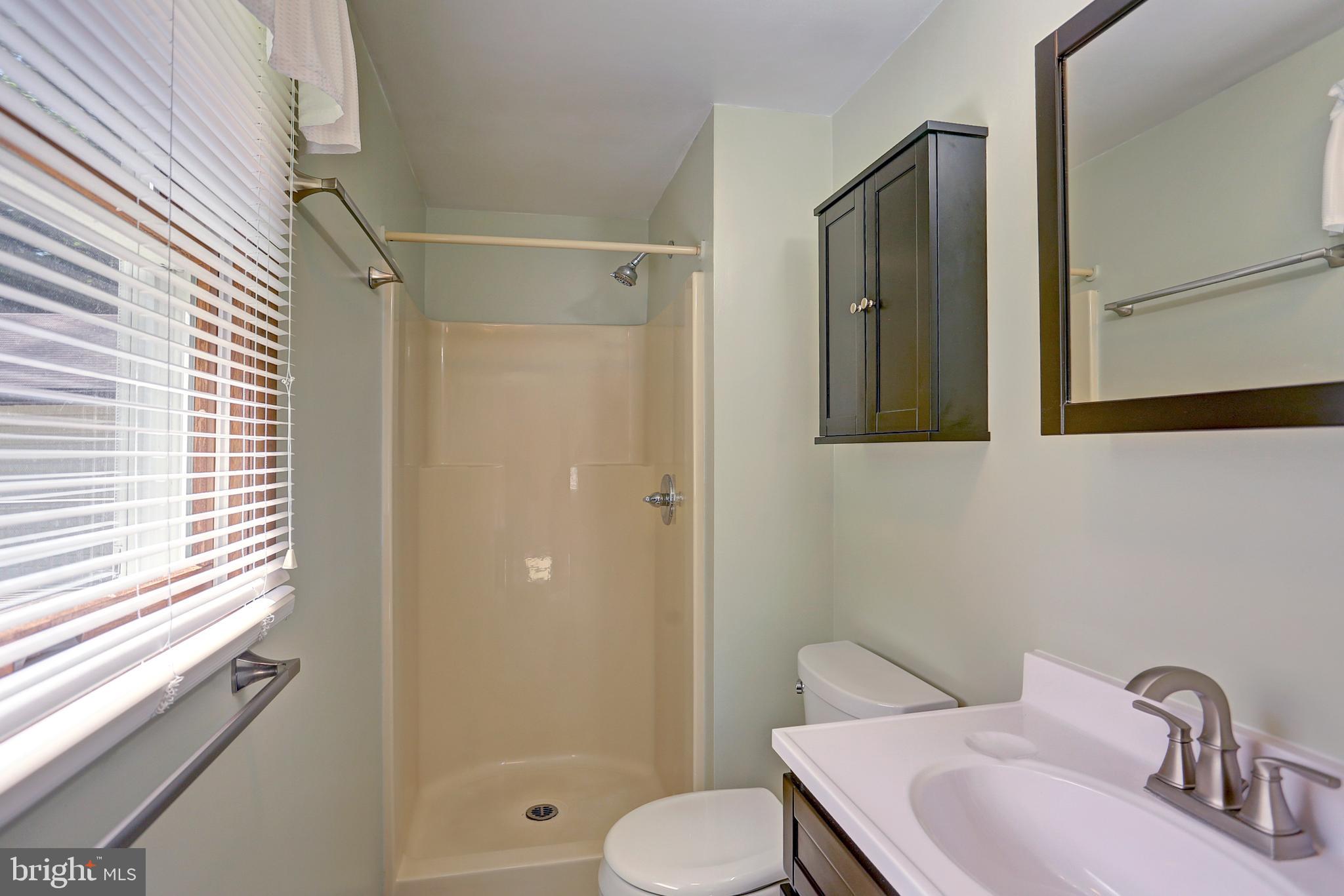 1590 Erney Road Dover, PA 17315 - Photo 17 of 23 Gallery Image 17