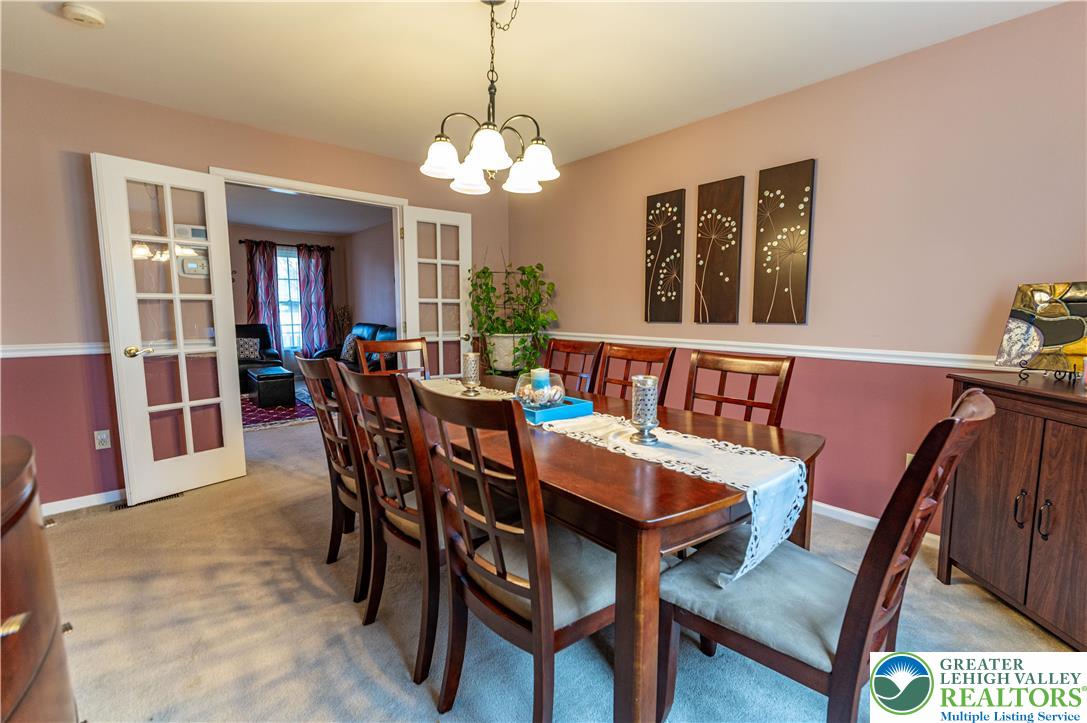 4035 Ross Road Bethlehem, PA 18020 - Photo 11 of 53