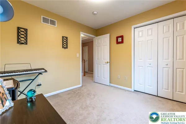 $639,900 | 4035 Ross Road, Bethlehem, PA 18020