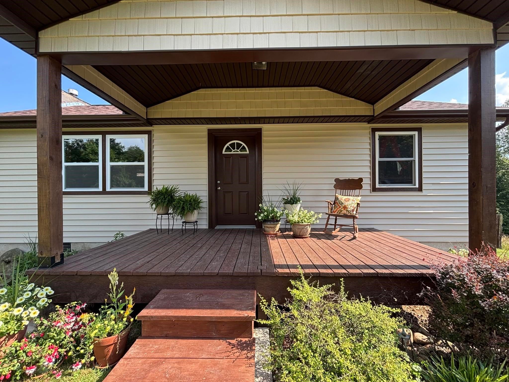 3170 Barker Ridge Road Milton, WV 25541 - Photo 2 of 24 Gallery Image 2