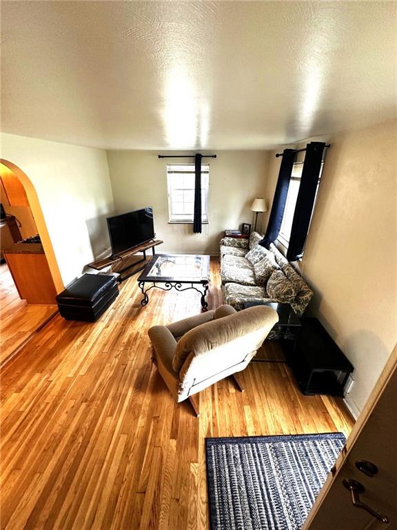405 Jefferson Road Pittsburgh, PA 15235 - Photo 4 of 29 Gallery Image 4