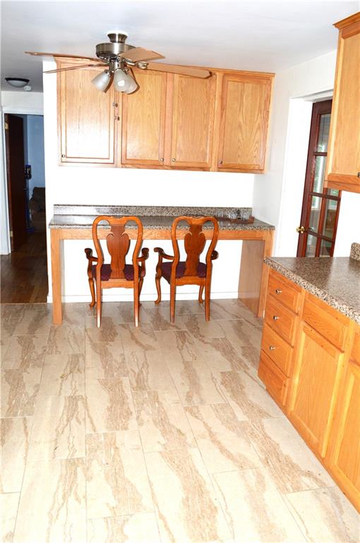 405 Jefferson Road Pittsburgh, PA 15235 - Photo 7 of 29 Gallery Image 7