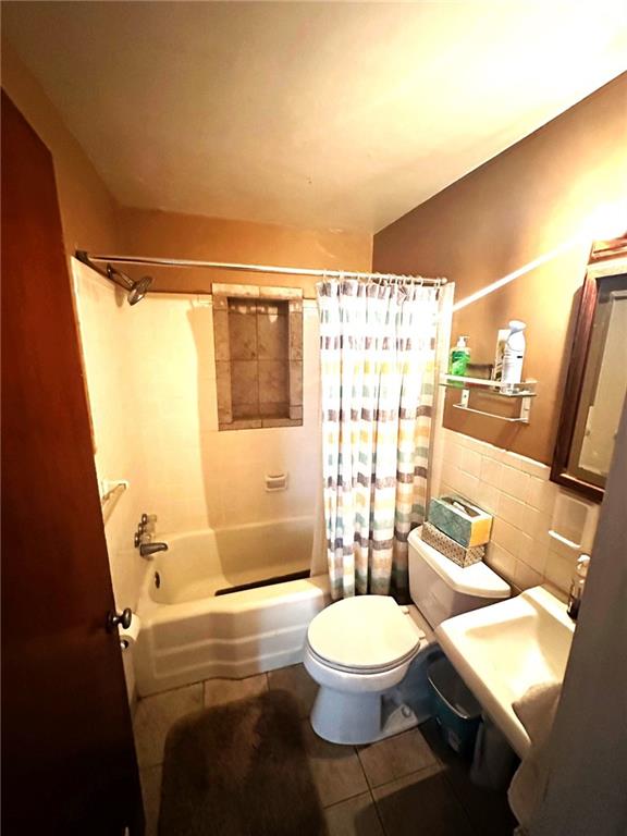 405 Jefferson Road Pittsburgh, PA 15235 - Photo 10 of 29 Gallery Image 10