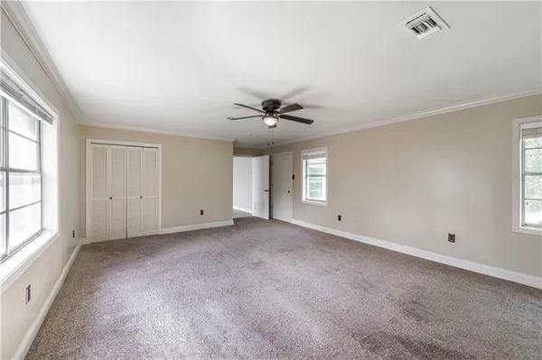 $229,900 | 201 Hembling Drive, Pineville, LA 71360