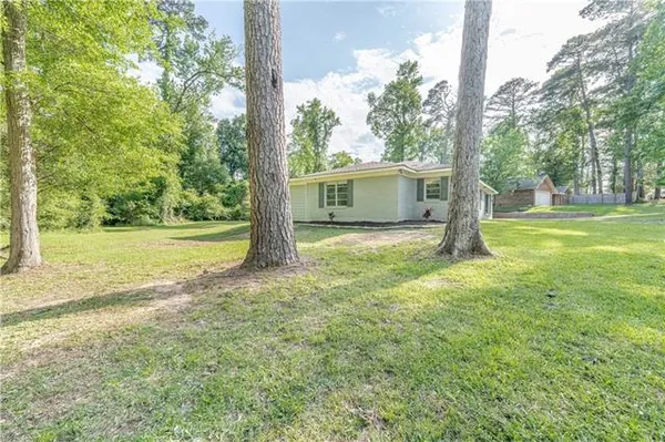 $229,900 | 201 Hembling Drive, Pineville, LA 71360