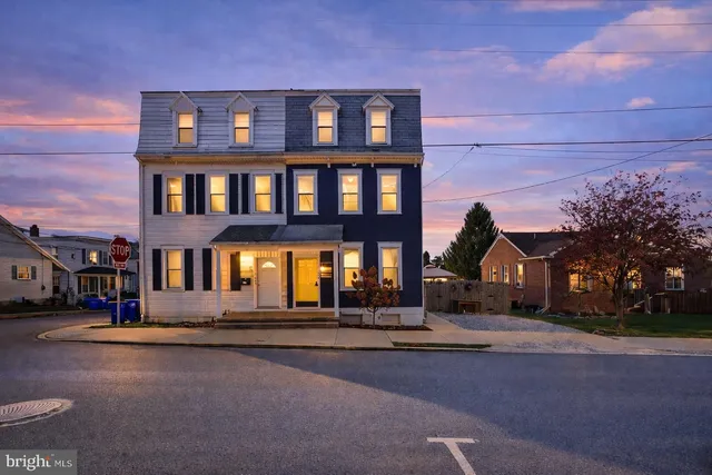 $289,900 | 934 North Queen Street, York, PA 17404