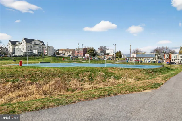 $299,900 | 934 North Queen Street, York, PA 17404