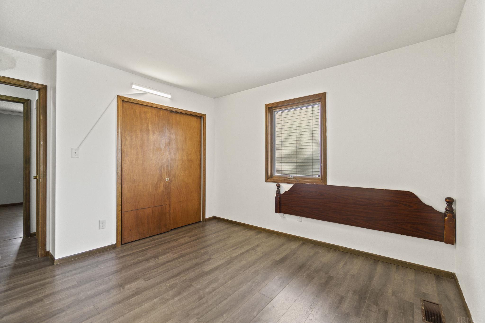 2928 Hobson Road Fort Wayne, IN 46805 - Photo 12 of 34