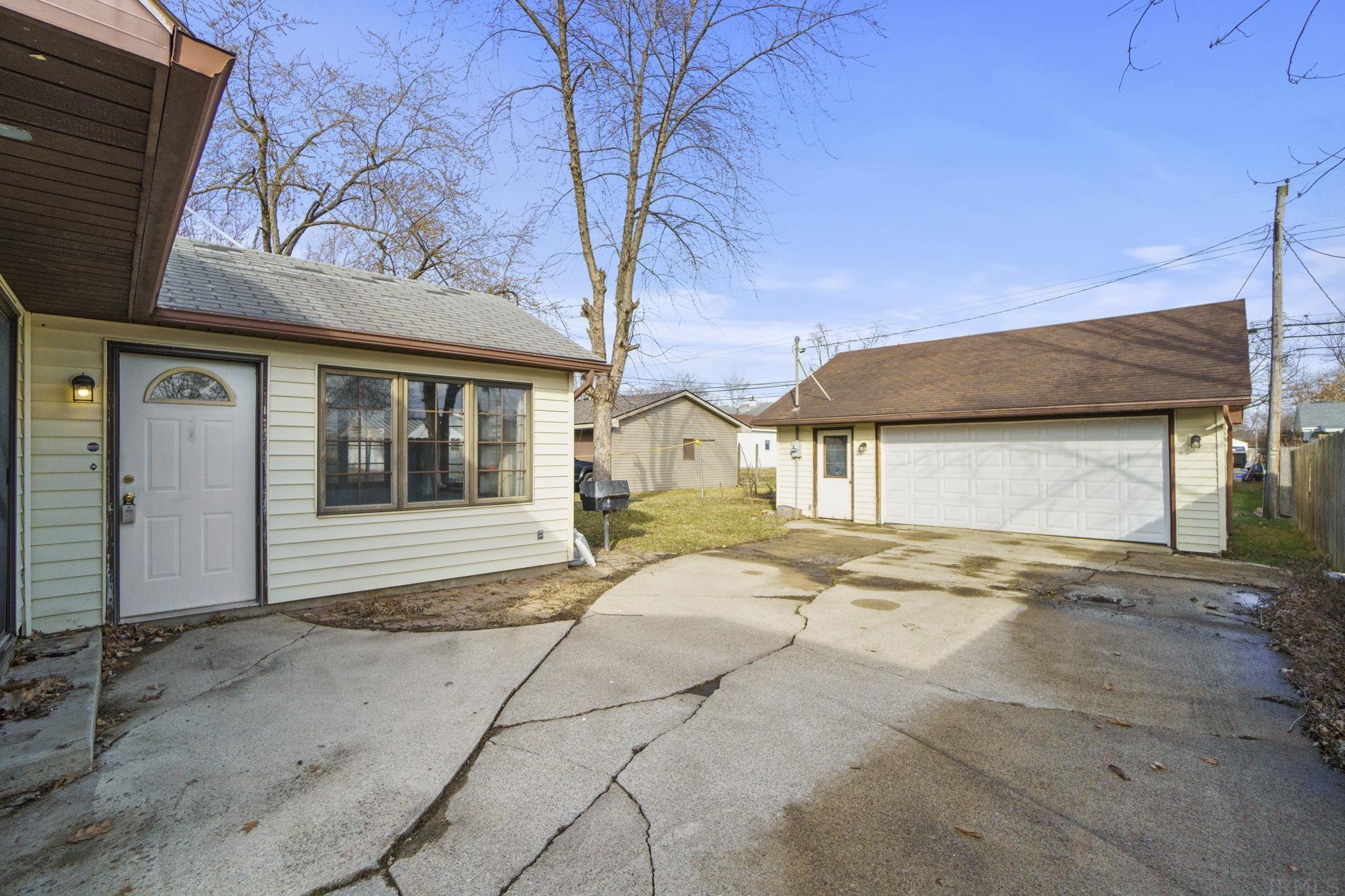 2928 Hobson Road Fort Wayne, IN 46805 - Photo 29 of 34