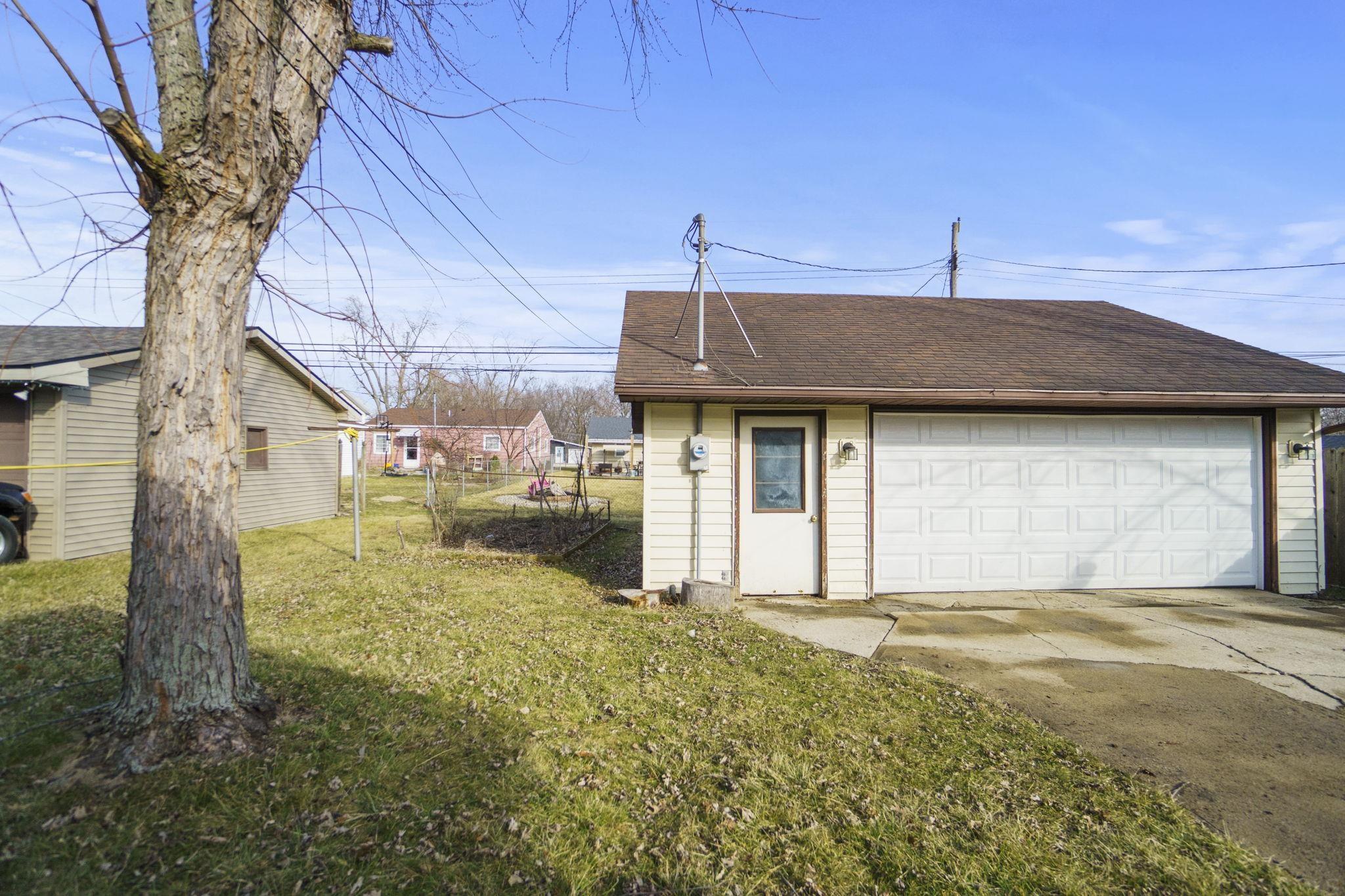 2928 Hobson Road Fort Wayne, IN 46805 - Photo 30 of 34