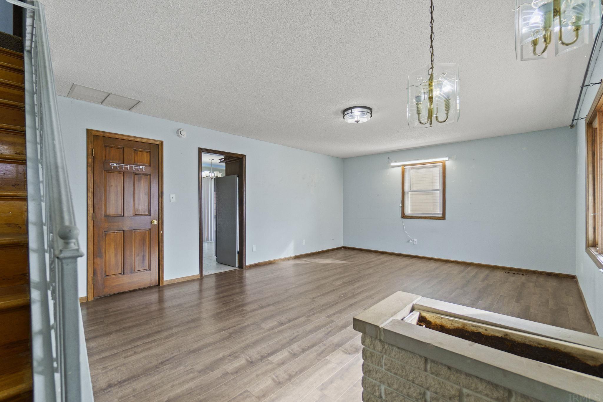 2928 Hobson Road Fort Wayne, IN 46805 - Photo 5 of 34