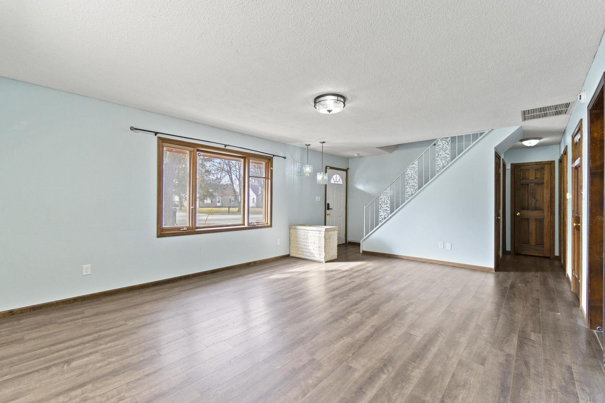 2928 Hobson Road Fort Wayne, IN 46805 - Photo 8 of 34