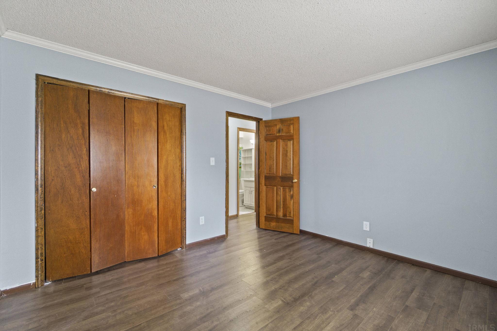 2928 Hobson Road Fort Wayne, IN 46805 - Photo 9 of 34