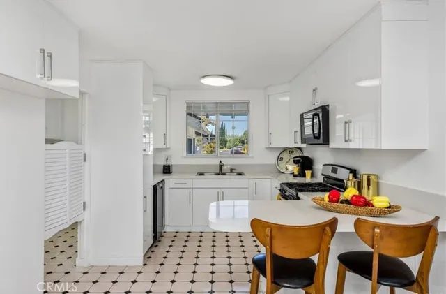 $4,450 | 7800 Fairchild Avenue, Winnetka, CA 91306