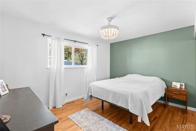 $194,000 | 1365 Yaqui Drive, Florissant, MO 63031