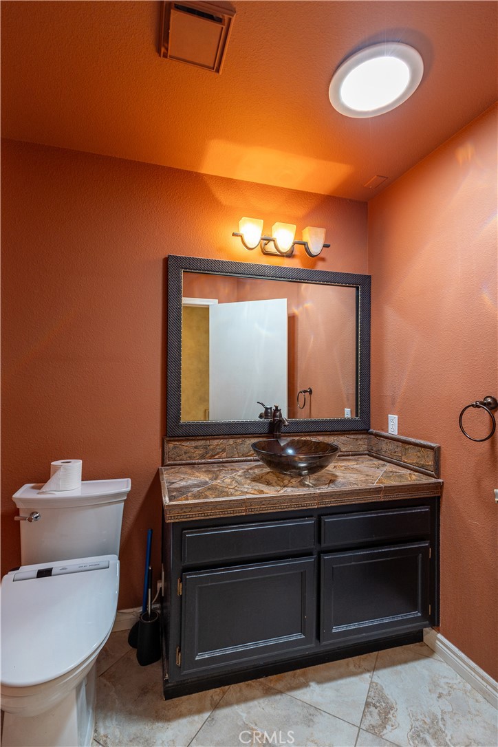 16728 Shirwaun Road Apple Valley, CA 92307 - Photo 31 of 72