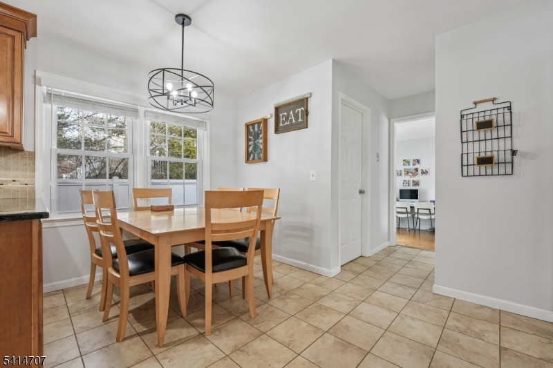 580 Heritage Road Millington, NJ 07946 - Photo 11 of 29