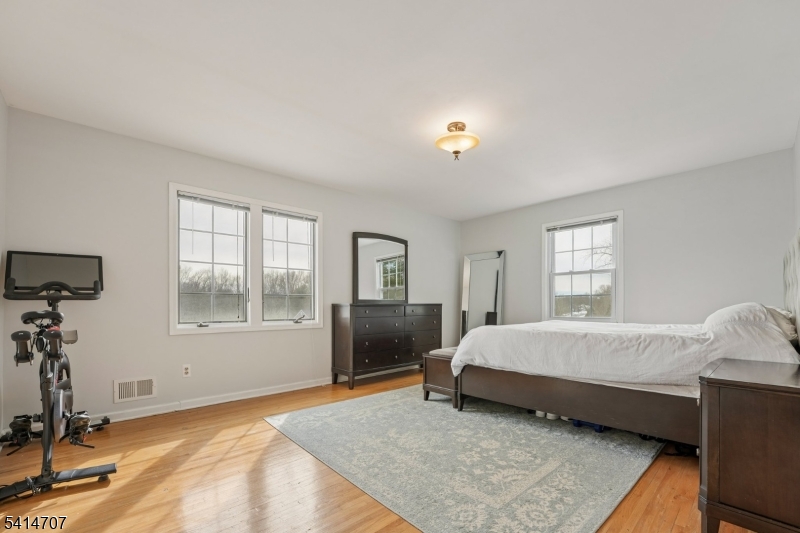 580 Heritage Road Millington, NJ 07946 - Photo 15 of 29