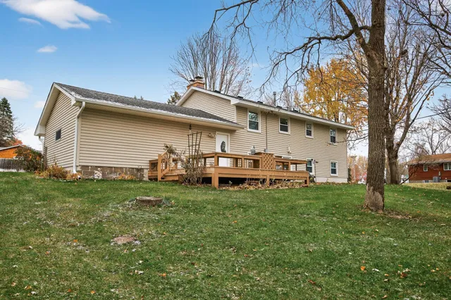 $325,000 | 2201 139th Avenue Northwest, Andover, MN 55304