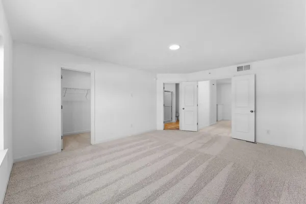 $394,080 | 6219 205th Street North, Forest Lake, MN 55025