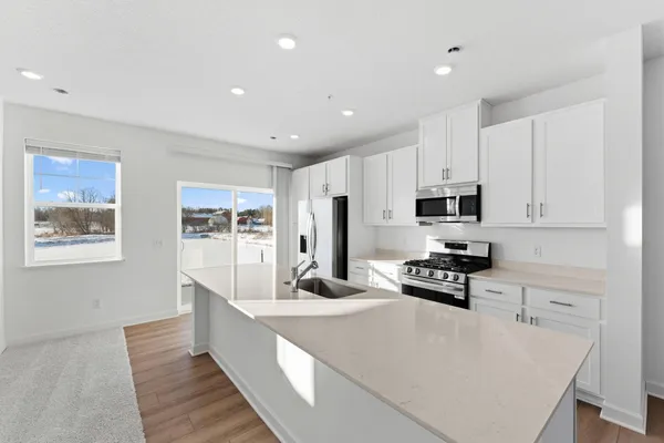 $394,080 | 6219 205th Street North, Forest Lake, MN 55025