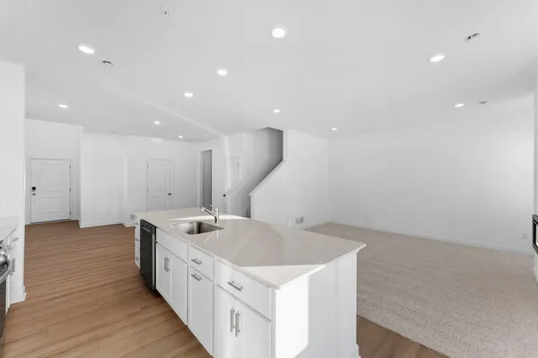 $394,080 | 6219 205th Street North, Forest Lake, MN 55025