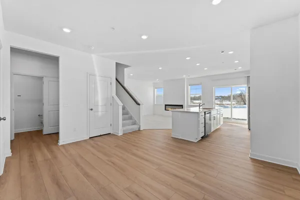 $394,080 | 6219 205th Street North, Forest Lake, MN 55025