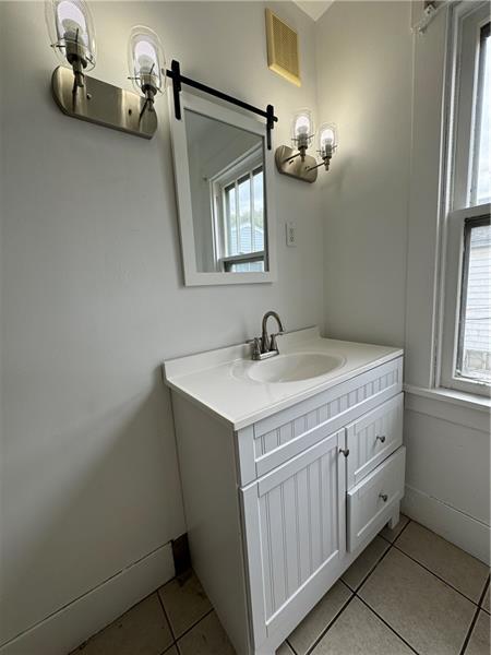 1012 11th Street McKees Rocks, PA 15136 - Photo 33 of 50 a utility room with dryer and washer