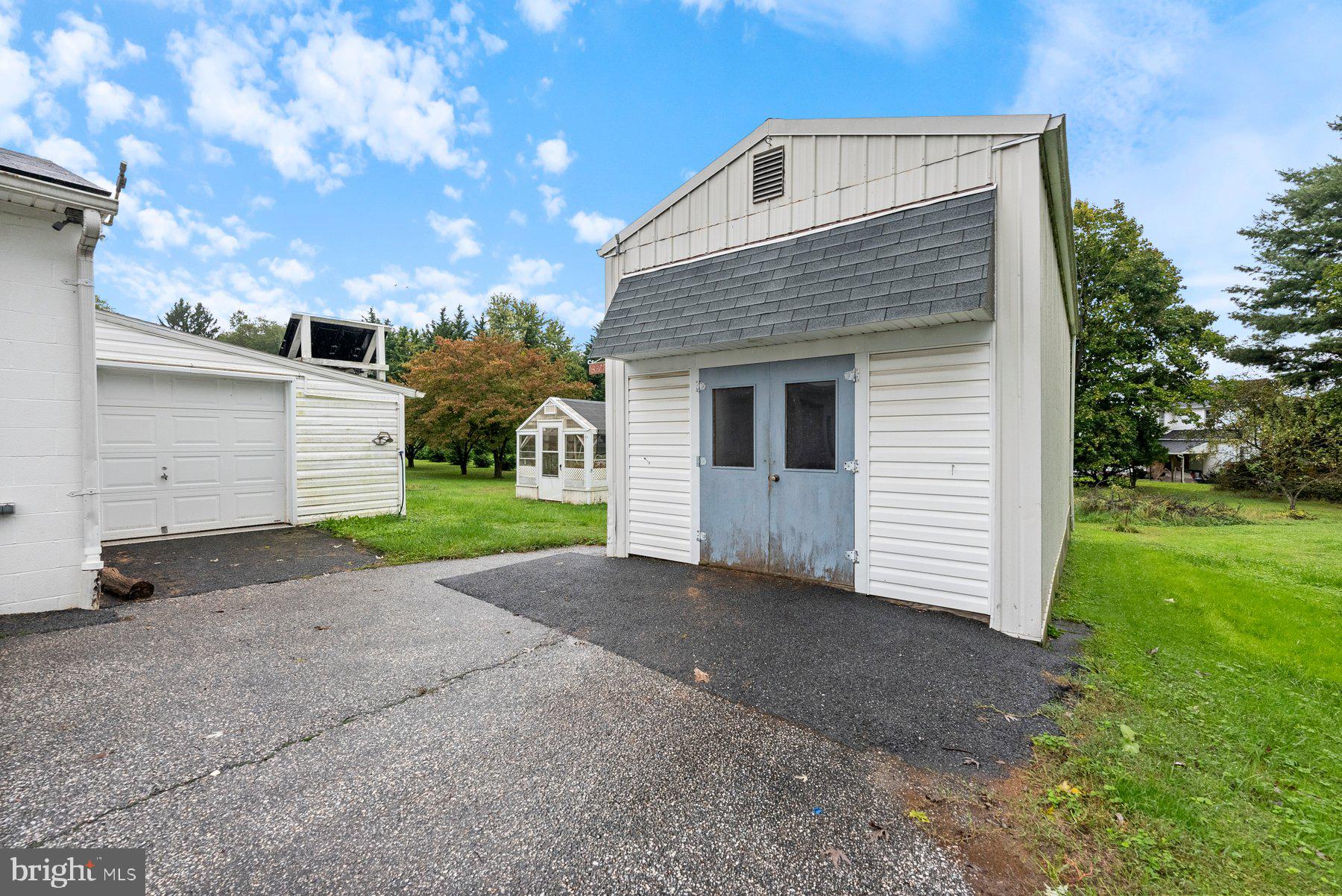 51 Old Hanover Road Reisterstown, MD 21136 - Photo 5 of 41