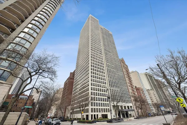 $665,000 | 1100 North Lake Shore Drive, Unit 7B, Chicago, IL 60611