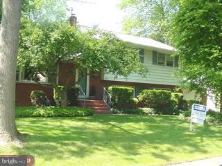 12 Lumar Road Lawrenceville, NJ 08648 - Photo 1 of 6