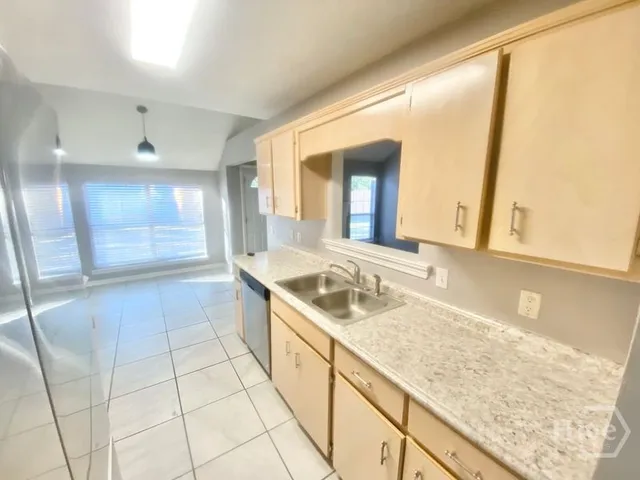 $1,800 | 2 Pinehurst Lane, Pooler, GA 31322