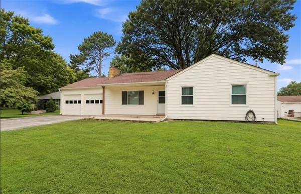 $269,000 | 4416 Vermont Avenue, Kansas City, MO 64133