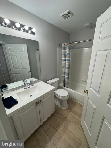 $3,000 | 5992 Autumn Spell, Elkridge, MD 21075