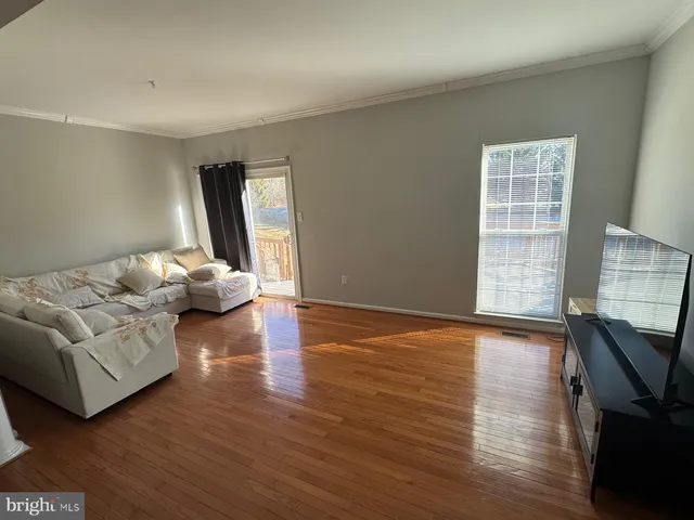 $3,000 | 5992 Autumn Spell, Elkridge, MD 21075