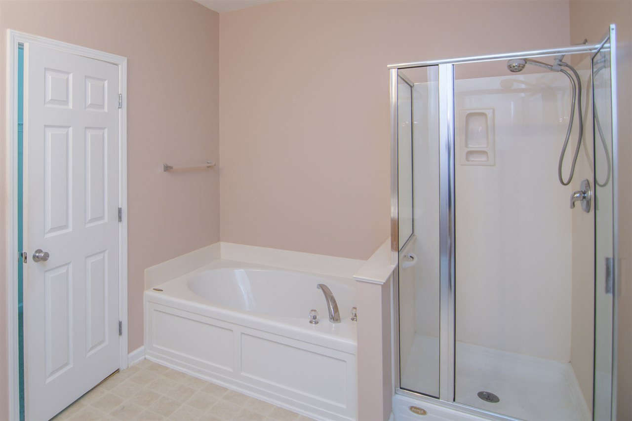 10223 Dapping Drive Raleigh, NC 27614 - Photo 16 of 30 Master Bath/Spa