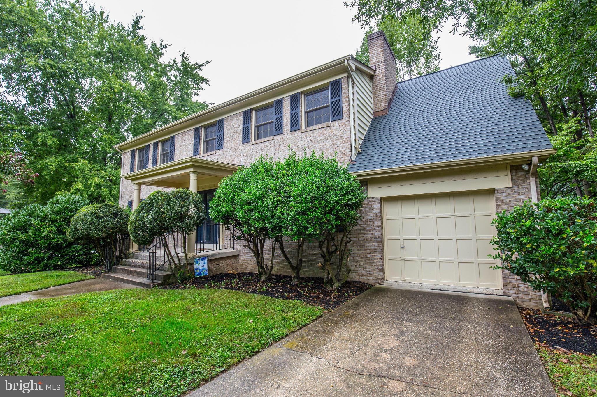 4220 Scotland Road Alexandria, VA 22309 - Photo 2 of 26 Exterior (Front)