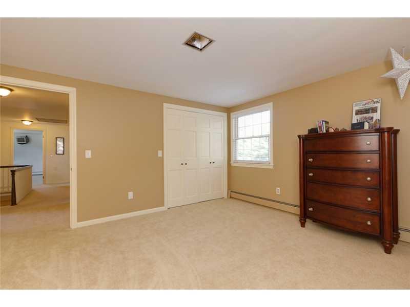 17 Manning Avenue Lewiston, ME 04240 - Photo 23 of 35 Bedroom.